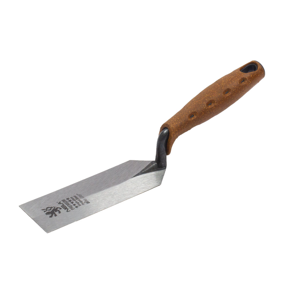 NELA Forged Margin Trowel – BiKoGrip Cork Handle - Image 3